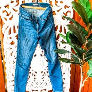 Good American Denim Jeans